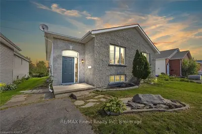 Semi-Detached in Kingston