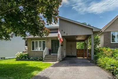 Detached in Kingston