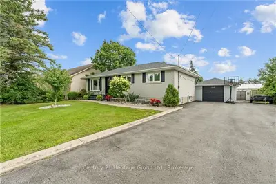 Detached in Kingston