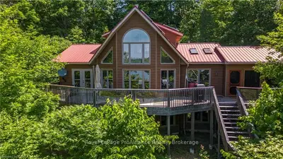 Detached in Frontenac
