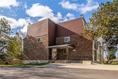 Condo Apartment in Kingston