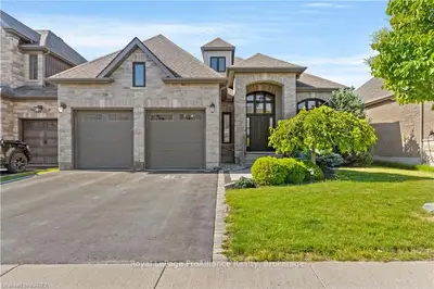 Detached in Kingston