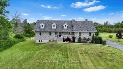 Detached in Greater Napanee