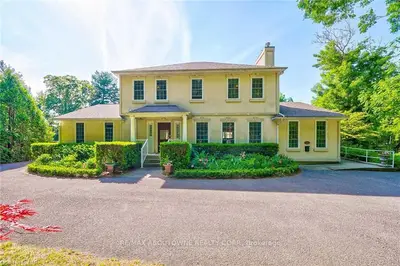 511 Charlotte Street, Niagara-on-the-lake, On L0s 1j0