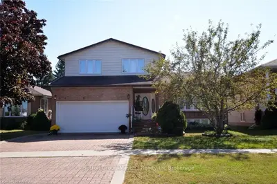 Detached in Kingston