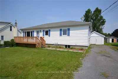 Detached in Kingston