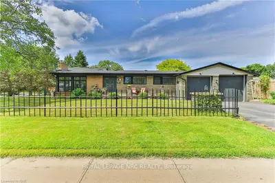 6807 Huggins Street, Niagara Falls, On L2j 1h9