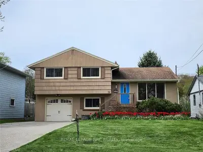 32 Walnut Street, Port Colborne, On L3k 2t6