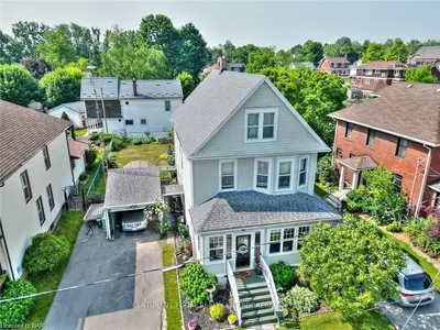 17 Bowen Road, Fort Erie, On L2a 2y5