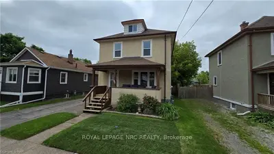 35 Victoria Street, Welland, On L3b 4l6
