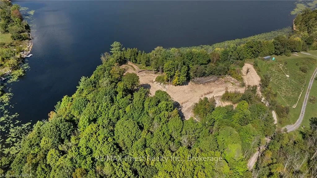 928 SHEFFIELD Lane, Leeds and the Thousand Islands, ON K0E 1N0