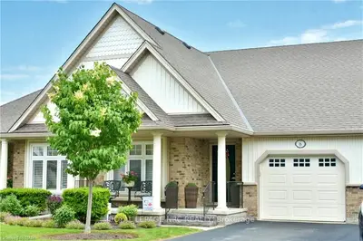 21 Loretta Drive 6, Niagara-on-the-lake, On L0s 1j0