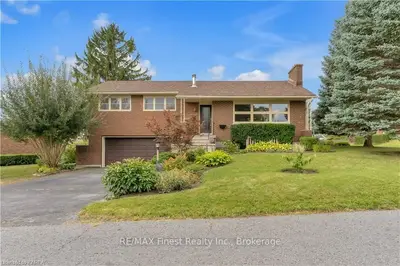 3 Sunset Crescent, Greater Napanee, On K7r 2g5