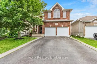 Detached in Kingston