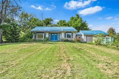Detached in Greater Napanee