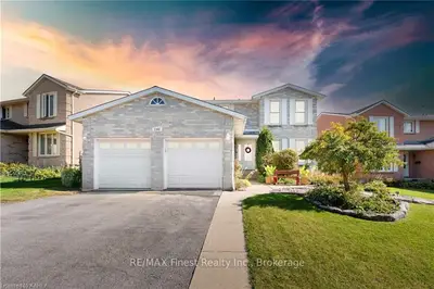 Detached in Kingston