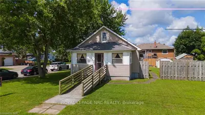 91 Knoll Street, Port Colborne, On L3k 5a8