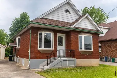 23 East Street, St. Catharines, On L2r 3y9