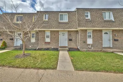 131 Rockwood Avenue 13, St. Catharines, On L2p 3k4