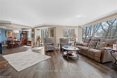 701 Geneva Street 2201, St. Catharines, On L2n 7h9