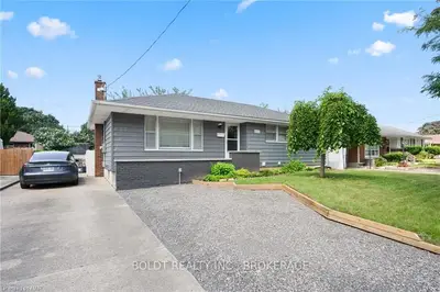 Detached in St. Catharines
