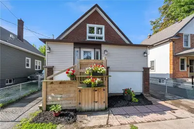 17 Louis Street, Port Colborne, On L3k 1c2