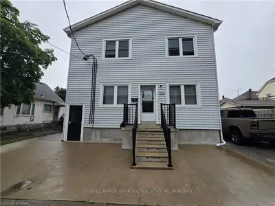 238 E Lincoln Street, Welland, On L3b 4m9