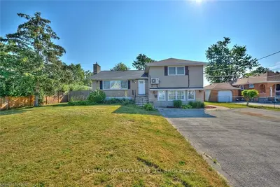 66 Bardol Avenue 2, Fort Erie, On L2a 5m3