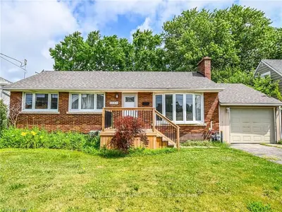 225 Bertie Street, Fort Erie, On L2a 1z5