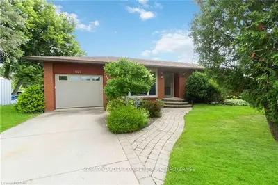 671 Canboro Street, West Lincoln, On N0a 1c0
