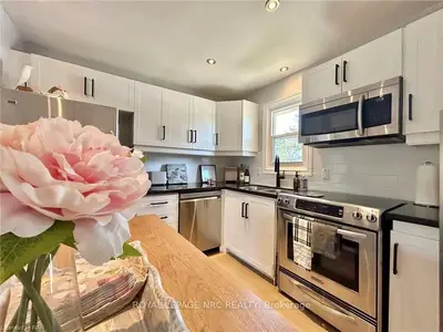 131 Rockwood Avenue 1, St. Catharines, On L2p 3k4