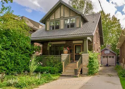 Detached in London East