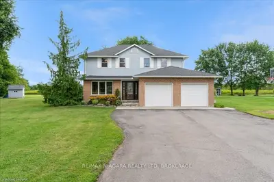 Detached in Wainfleet