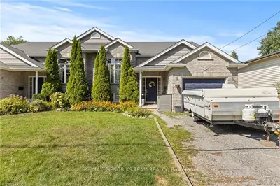 7639 Woodbine Street Lower, Niagara Falls, On L2h 1c2
