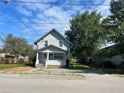 106 Chestnut Street, Port Colborne, On L3k 1r6