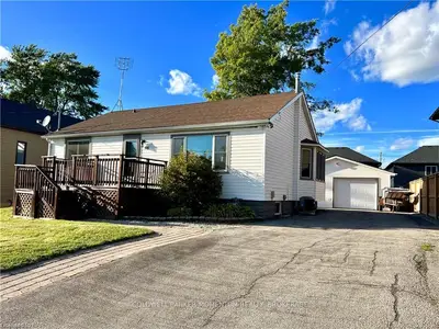 68 Almond Street, Welland, On L3b 3p8
