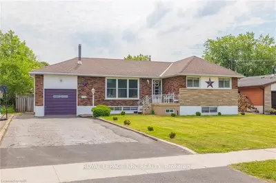 13 Janet Street, Port Colborne, On L3k 2e6