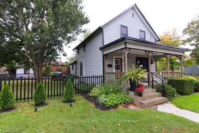 216 Henrietta Street, Fort Erie, On L2a 4c5