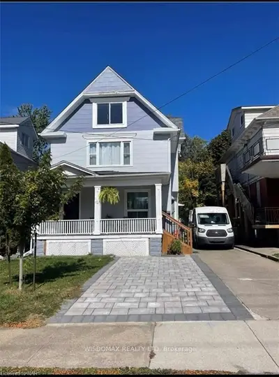 4873 Armoury Street Upper, Niagara Falls, On L2e 1s9