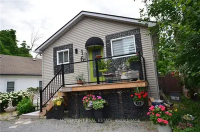 16 Belfast Road S, Fort Erie, On L0s 1b0