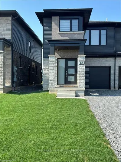 68 West Creek Court, Welland, On L3c 0k8