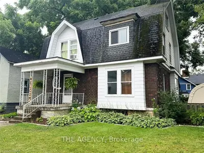 17 Elizabeth Street, Welland, On L3c 4m2