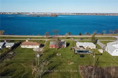 1291 Niagara Parkway, Fort Erie, On L2a 5m4