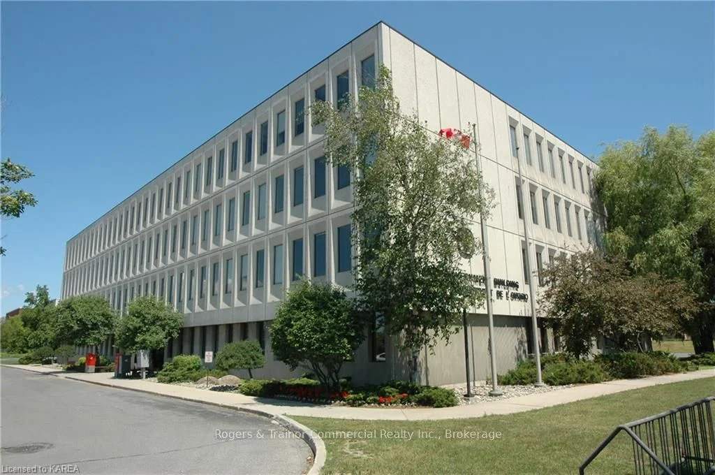 1055 PRINCESS Street 201, Kingston, ON K7L 1H3