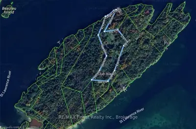 A Club Island, Leeds And The Thousand Islands, On K0e 1v0
