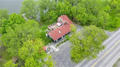 1243 South Shore Road, Greater Napanee, On K7r 3k7