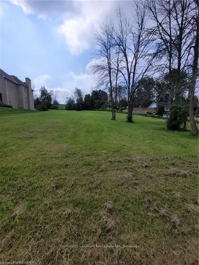 Vacant Land in Greater Napanee