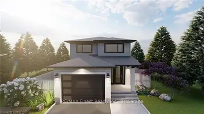 Detached in Kingston