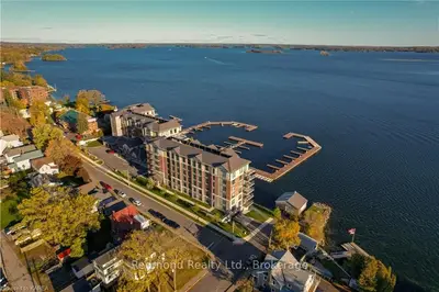 129b South Street 419, Gananoque, On K7g 1a9