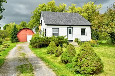 4770 Highway 2, Front Of Leeds & Seeleys Bay, On, K7g 2v5